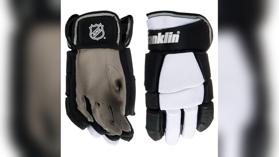 Best Hockey Gloves for Youth